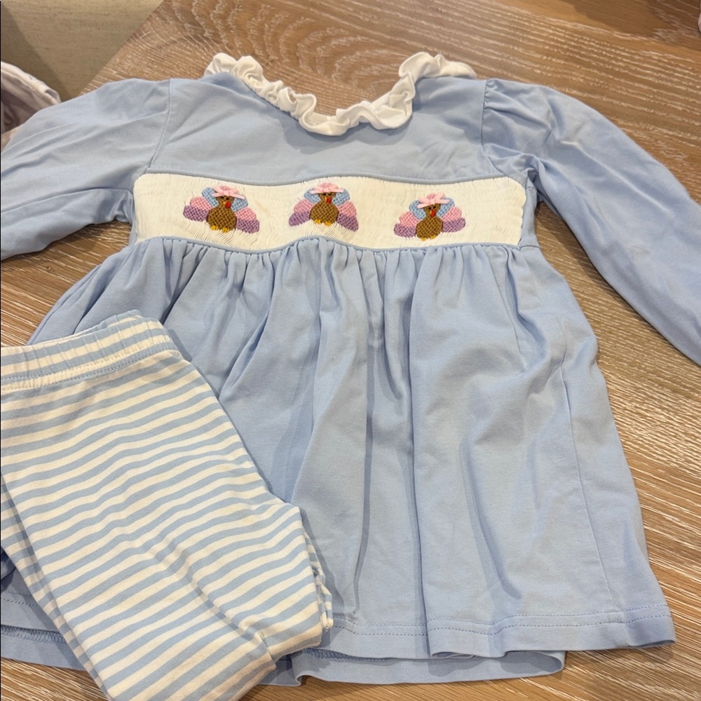 Cecil & Lou outfit